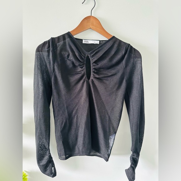 Zara | Fine Knit With Puff Shoulders Sexy Top - Picture 7 of 16